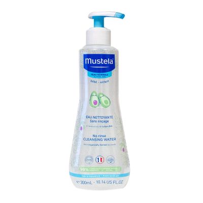 L Eau De Toilette Et Parfum Bebe Permettent Une Petite Touche Parfumee Sur La Peau De Bebe